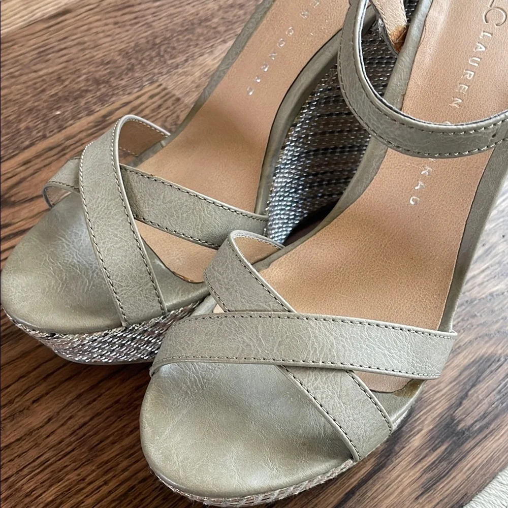 Lauren Conrad Waverly Metallic Wedge Sandals - Picture 8 of 9